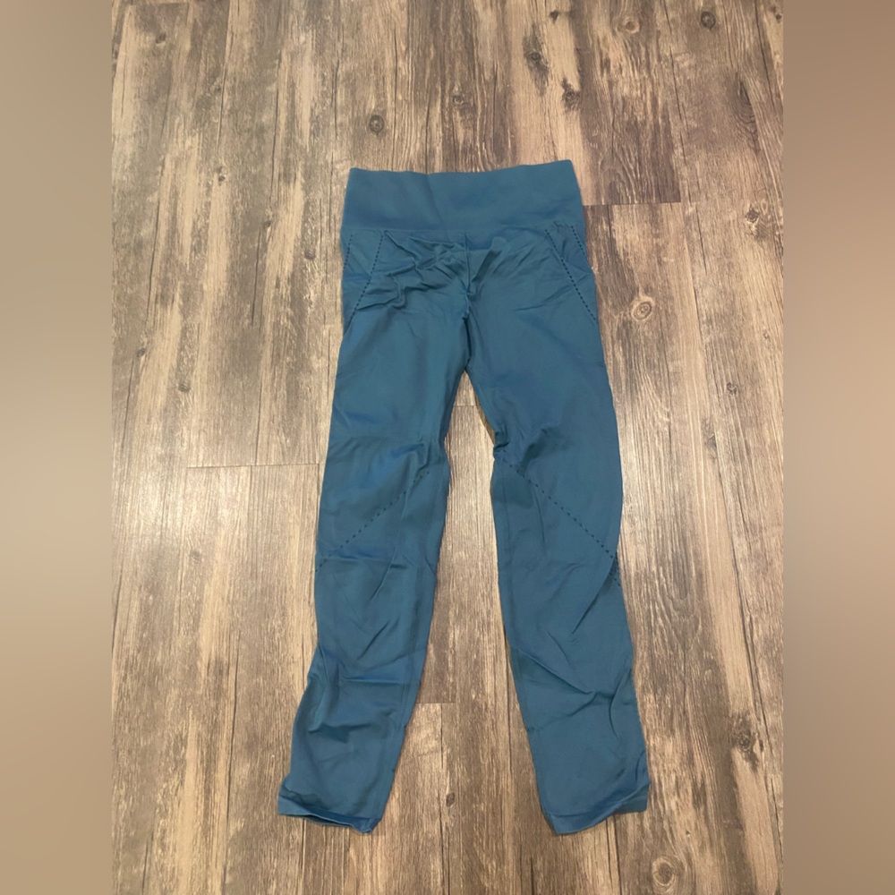 Bundle Of Nike, Under Armor & Fabletics - image 7